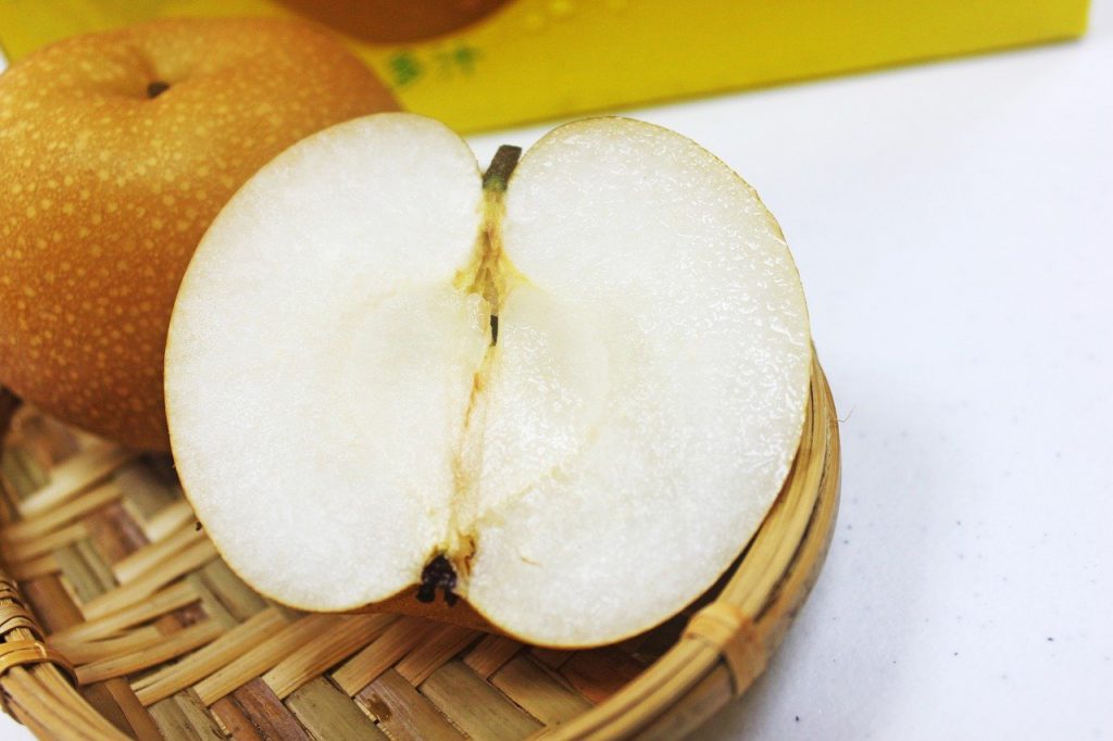 배 효능, 영양 성분, 먹는 법 및 주의 사항 – 동양배와 서양배의 차이는?